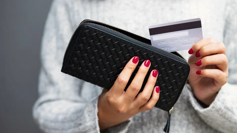 The FAQs of Identity Theft Insurance in Canada, Answered.