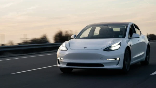 Teslas Cost Twice As Much to Insure as Toyotas in Quebec - YouSet